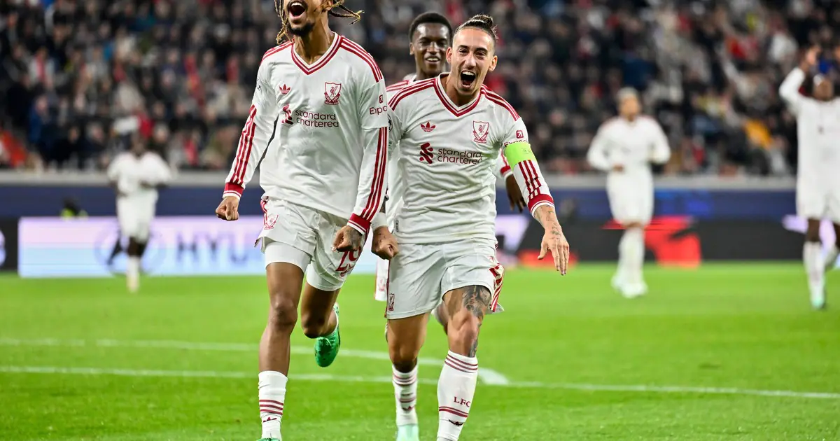 Show del Liverpool en Austria: hat-trick de Barcola en una paliza inolvidable por Champions League