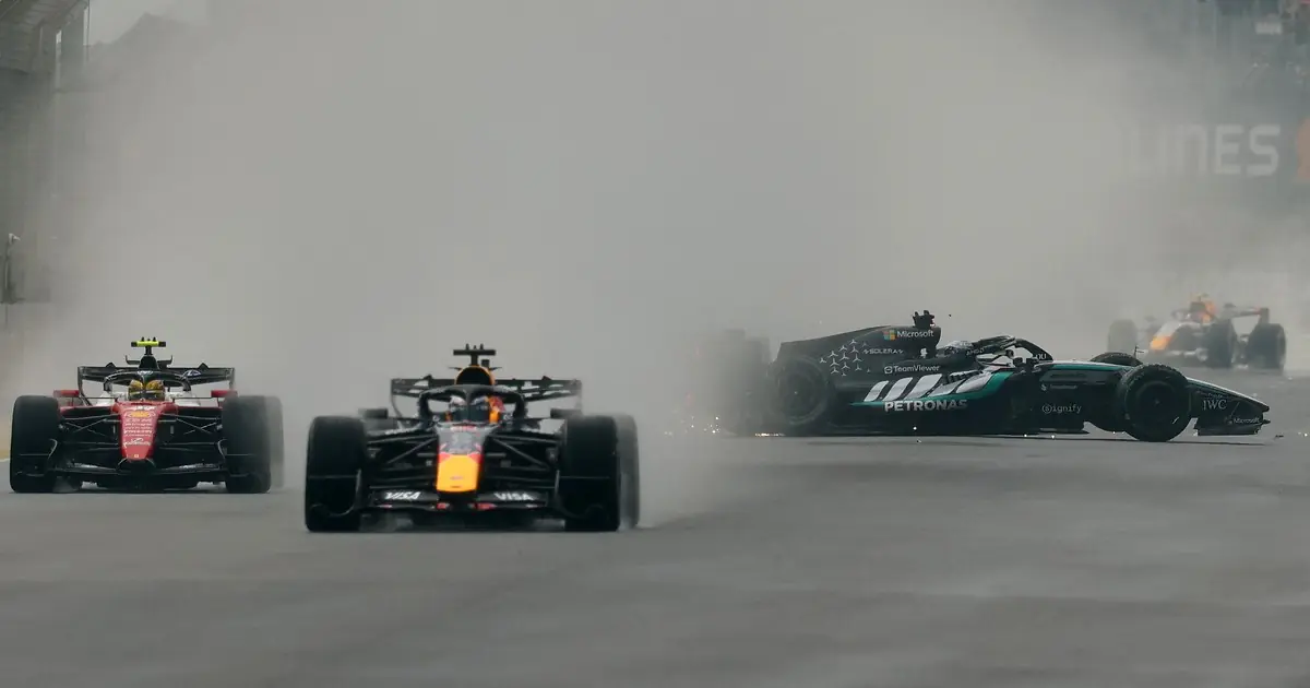 Caos bajo la lluvia en Singapur: abandono de Colapinto y festejo histórico de Verstappen en una Sprint furiosa