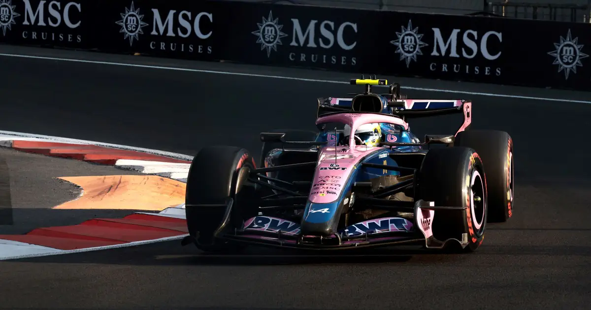 Viernes complejo para Colapinto en México: quedó 16° en una práctica liderada por Leclerc y cruzada por un choque de Verstappen