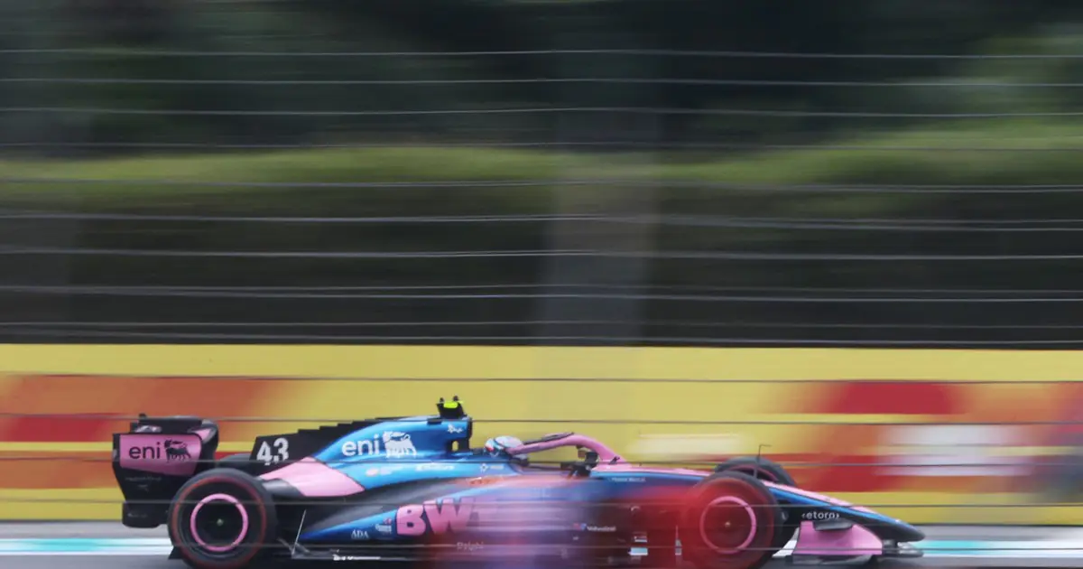 F1 en Sepang: Colapinto penaliza y sueña con la remontada desde el fondo en una grilla que lidera Verstappen