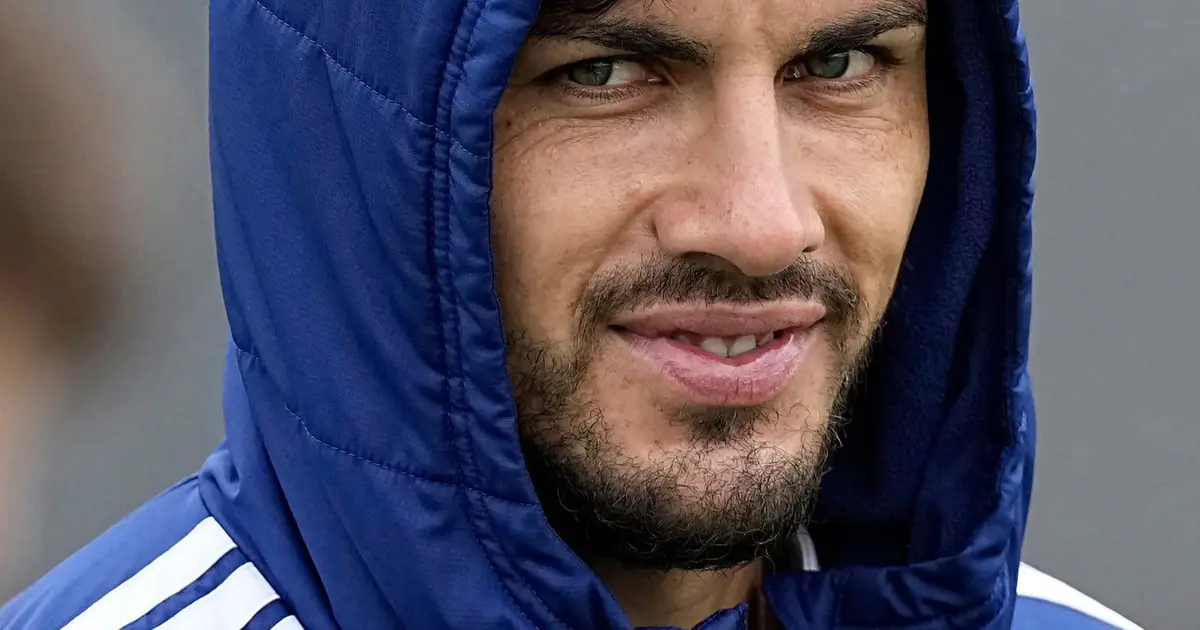 Dilema en Boca: la presencia de Leandro Paredes en la semifinal divide los caminos entre el deseo y la prudencia