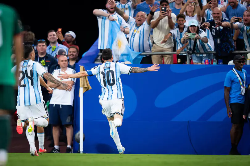 Los tres golazos de Messi para el deleite de todo un país