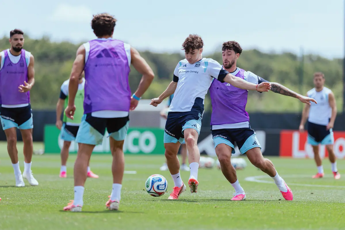 La Selección se entrenó en Kansas con la clasificación en el bolsillo y puso destino Jordania