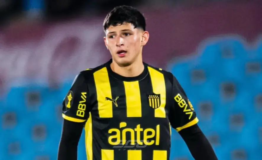 La comparación que recibió un ex jugador de River con Olise en Uruguay