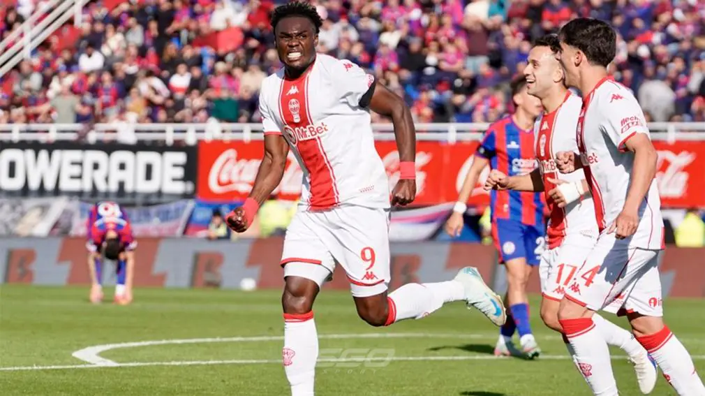 Con un doblete de Caicedo, Huracán le ganó el clásico a San Lorenzo en el Gasómetro y cortó una racha de casi 25 años