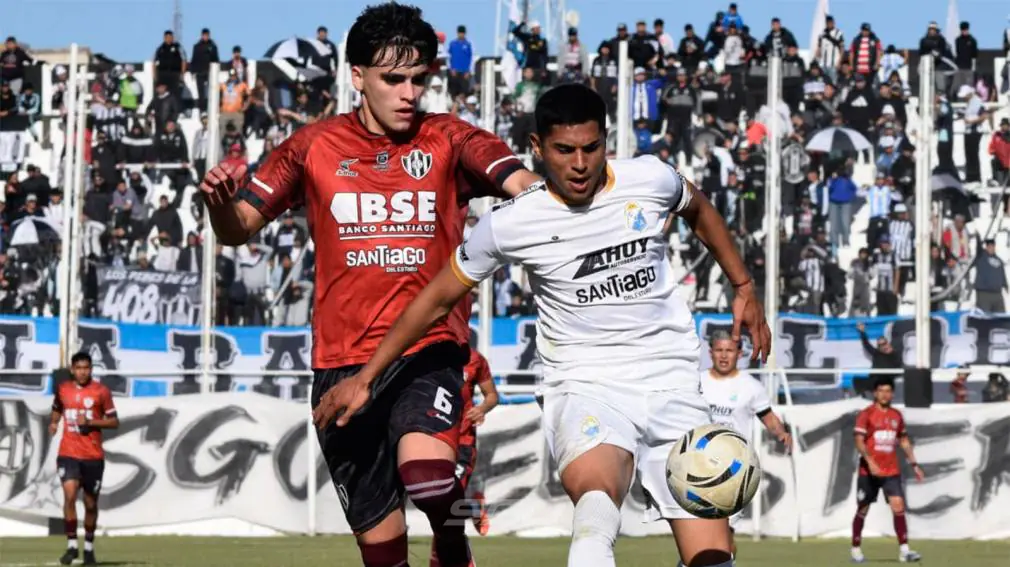 Central Argentino goleó a Central Córdoba y jugará la final del Anual ante Vélez