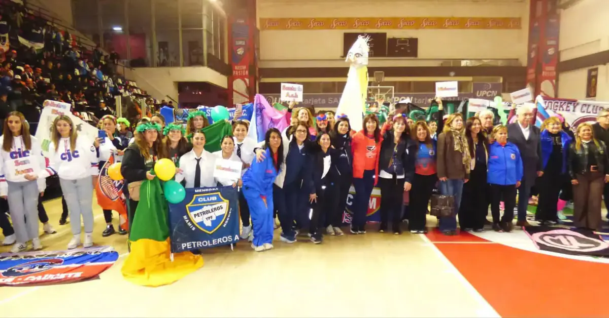 Santiago del Estero ya vive el XXVI Nacional de Mamis Hockey