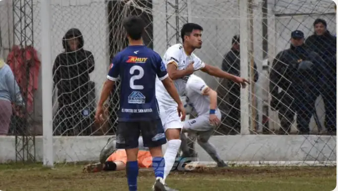 La banda mantiene la paternidad futbolera