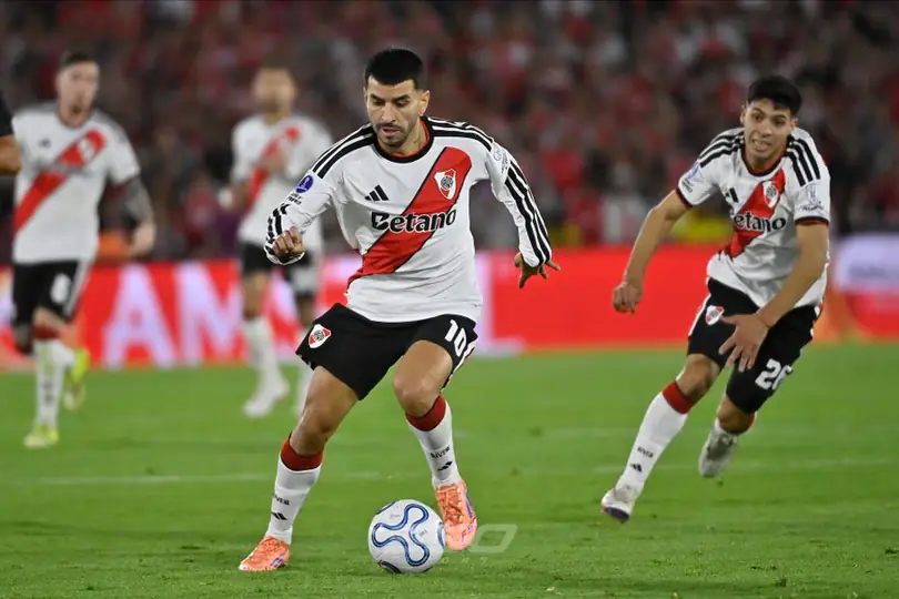 River recibe a Vélez en un cruce de realidades opuestas