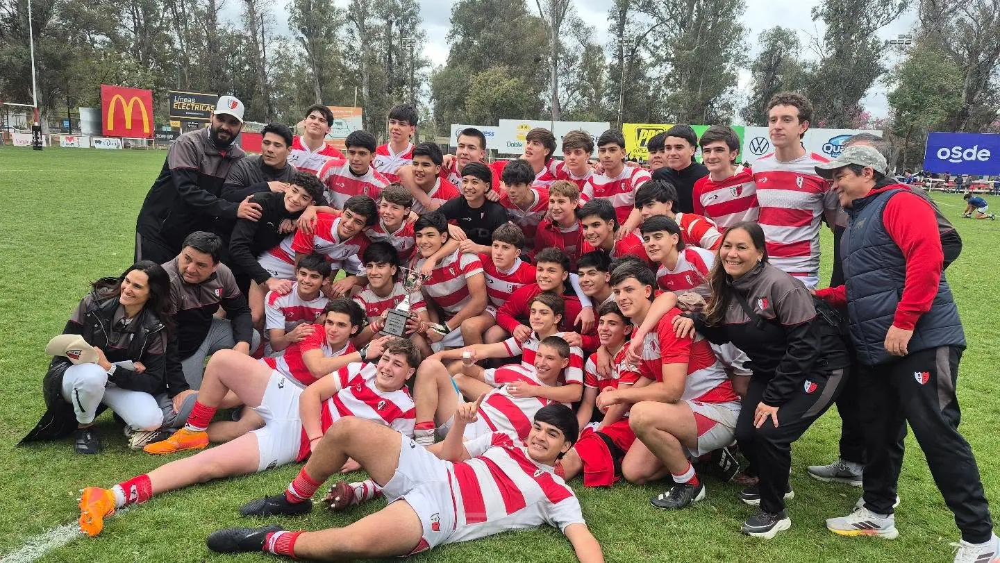 La M16 del Lawn Tennis se consagró campeón del Anual juvenil de rugby