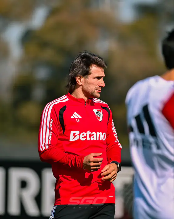 La mano de Ponzio en River: los suplentes le ganaron a Estudiantes de Caseros en un amistoso