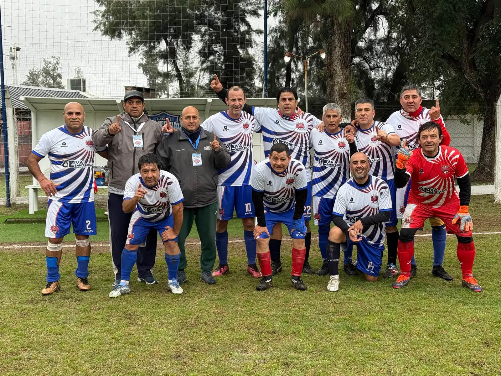 La Liga Comercial disputó la 18va fecha bajo la lluvia