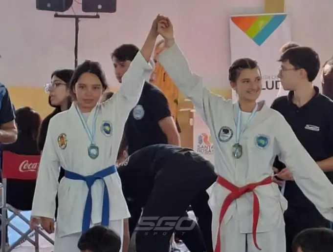 El taekwondo santiagueño pisa fuerte: Lluvia de medallas para Top Team en Córdoba con la mira en Irlanda 2028