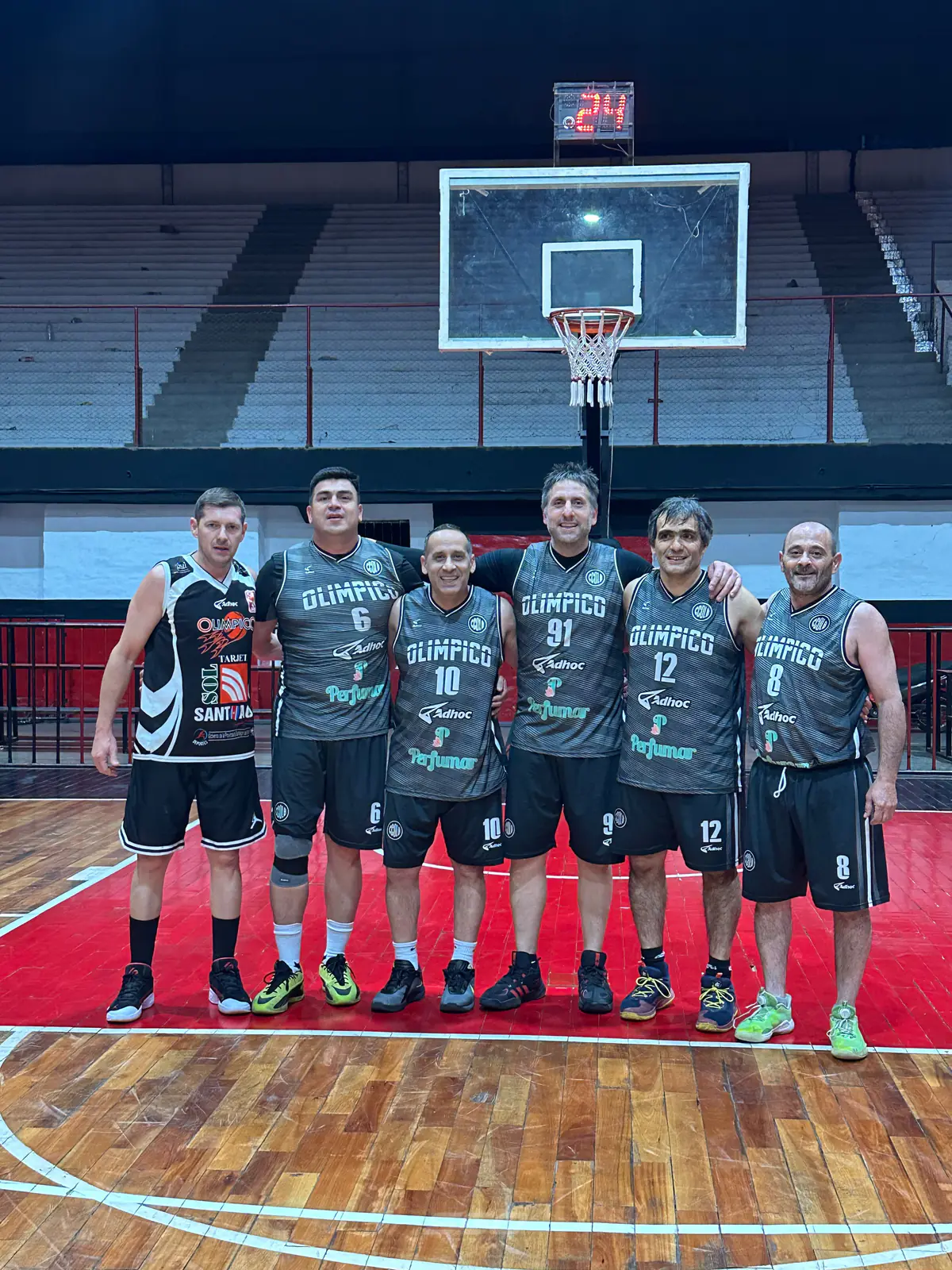 Olímpico venció a Rincón de Tomas en el único duelo del martes por el Maxibásquet