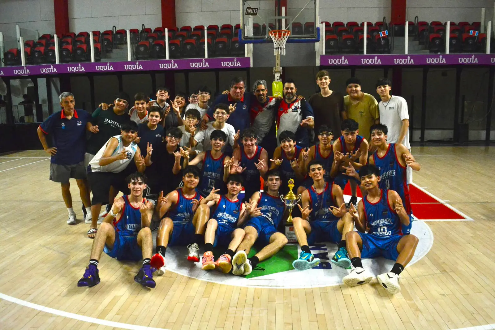Quimsa, en U21 e Independiente, en U15, se consagraron campeones del Torneo Inicial