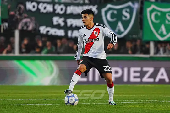 En un partido caliente, River igualó con Sarmiento y no pudo meterse en puestos de clasificación a los playoffs