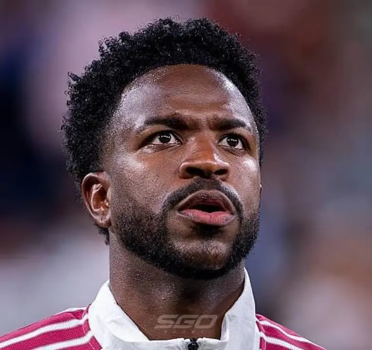Golpe para el Real Madrid: Vinicius recibió cuatro fechas de suspensión y no jugará ante el Barcelona