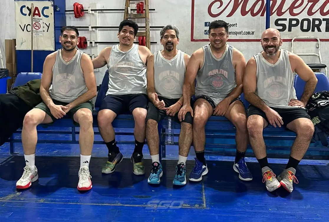 El Maxibásquet santiagueño tuvo una noche cargada de acción