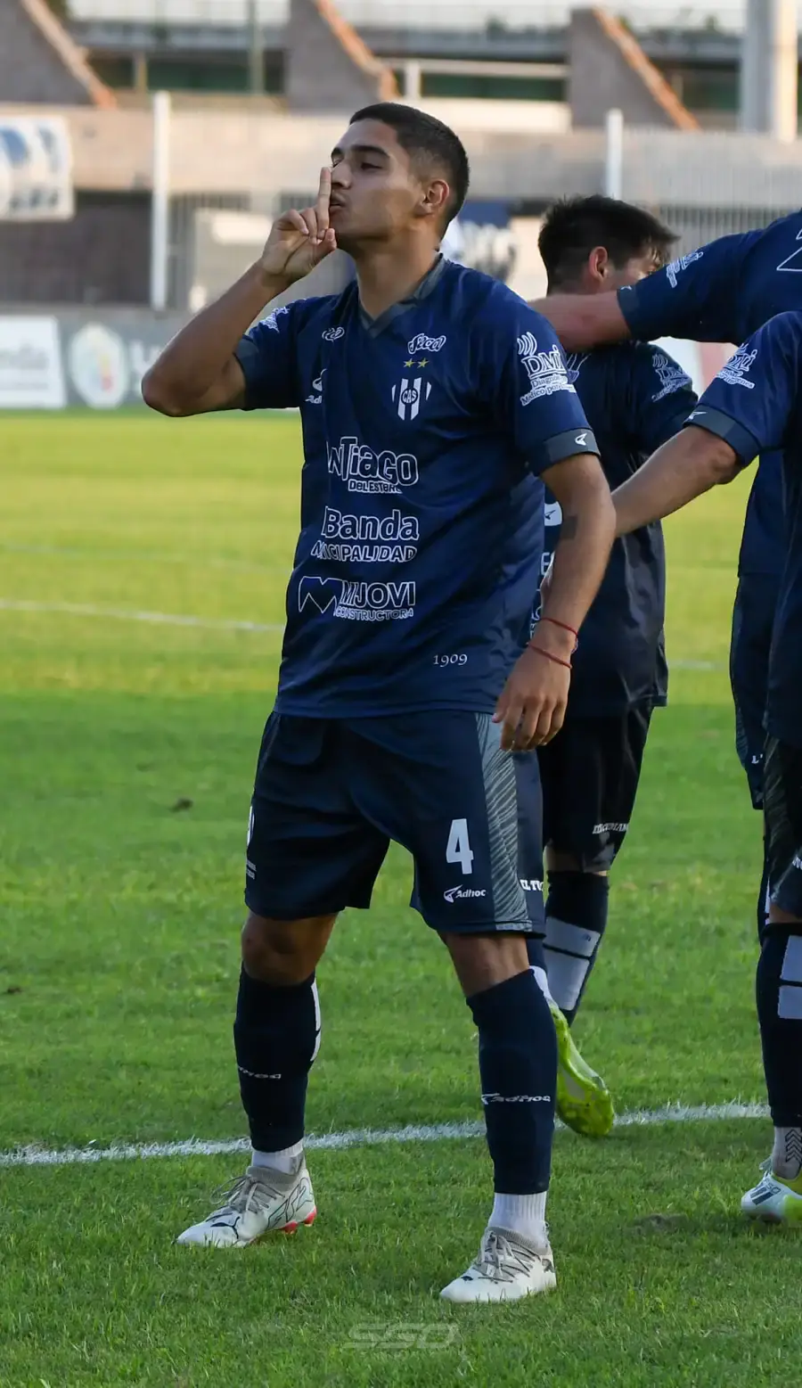 ¡Por el pase de ronda! Sarmiento busca sellar la clasificación ante su gente en La Banda