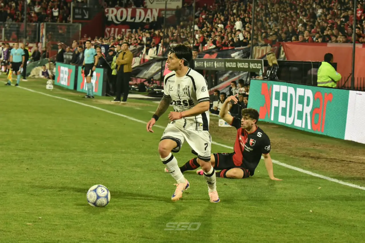 Un Central Córdoba sin luces ni ideas, volvió a perder, esta vez en Rosario ante Newell´s