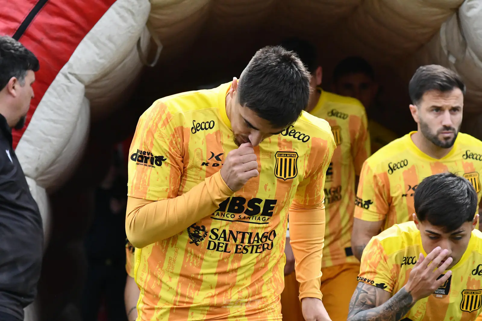 Mitre aseguró la permanencia y seguirá en la Primera Nacional en 2027