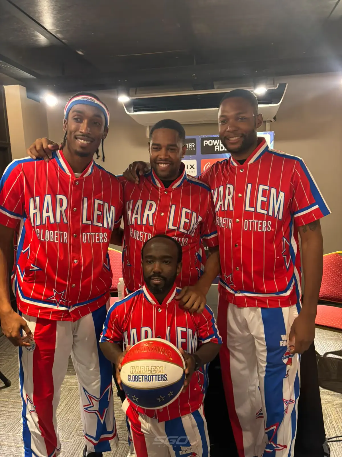 Los Harlem Globetrotters hicieron vibrar a Santiago del Estero
