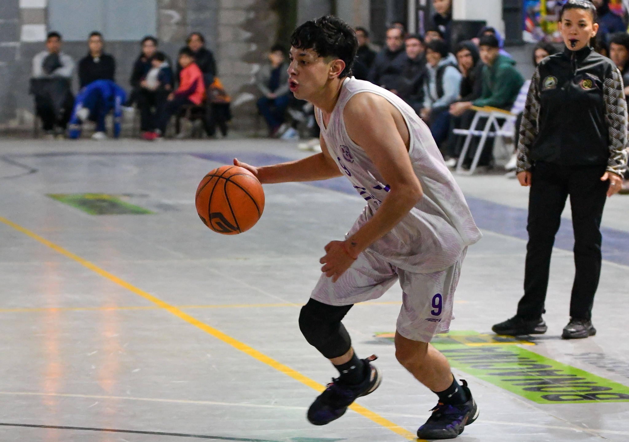 Patagonia impuso su oficio para vencer a Olímpico por la Liga de Maxibásquet