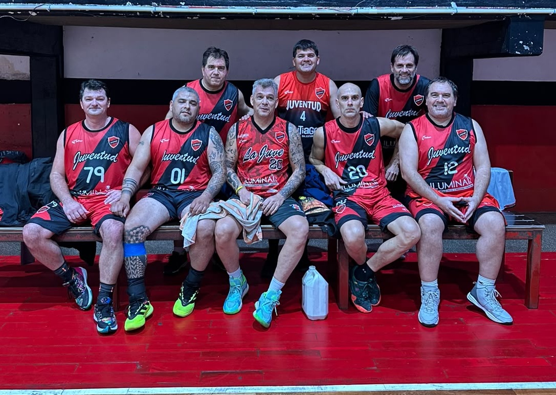 Maxibásquet: Olímpico vapuleó a Suárez y Juventud se esforzó mucho para doblegar a Patagonia